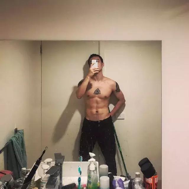 曾经咸蛋家的红人主播 就是他 曾经咸蛋家的红人主播 就是他