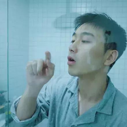 曾经咸蛋家的红人主播 就是他 曾经咸蛋家的红人主播 就是他