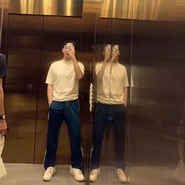 曾经咸蛋家的红人主播 就是他 曾经咸蛋家的红人主播 就是他