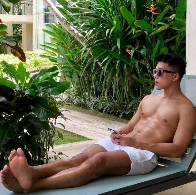 又一台湾小鲜肉走红,因为这张爆图! 又一台湾小鲜肉走红,因为这张爆图!