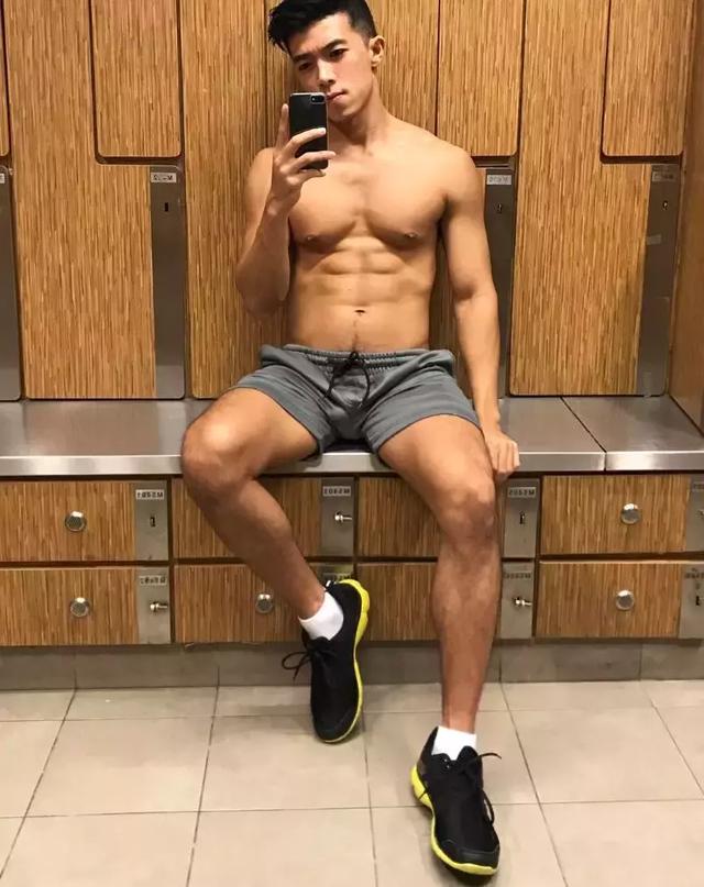 又一台湾小鲜肉走红,因为这张爆图! 又一台湾小鲜肉走红,因为这张爆图!