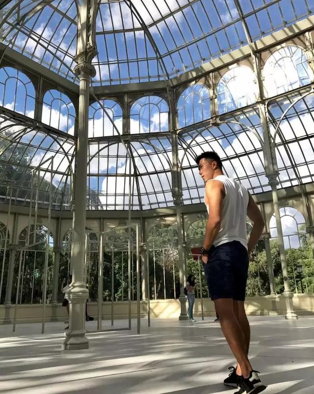 又一台湾小鲜肉走红,因为这张爆图! 又一台湾小鲜肉走红,因为这张爆图!