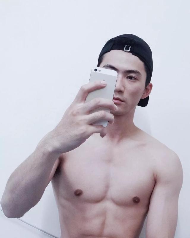 台湾第一基佬天菜,绝对的大帅哥,可口想扑倒! 台湾第一基佬天菜,绝对的大帅哥,可口想扑倒!