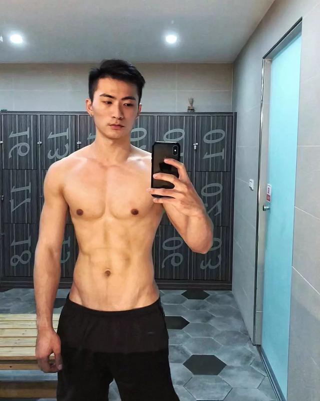 台湾第一基佬天菜,绝对的大帅哥,可口想扑倒! 台湾第一基佬天菜,绝对的大帅哥,可口想扑倒!