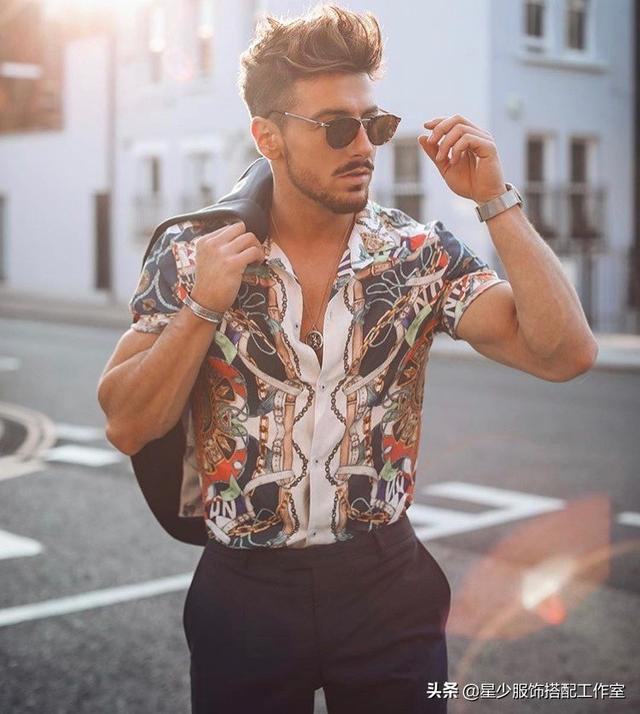 男人穿花衬衫忒骚?5种搭配让你变型男代表 男人穿花衬衫忒骚?5种搭配让你变型男代表