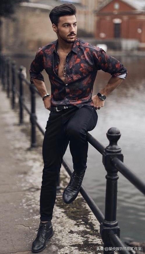 男人穿花衬衫忒骚?5种搭配让你变型男代表 男人穿花衬衫忒骚?5种搭配让你变型男代表