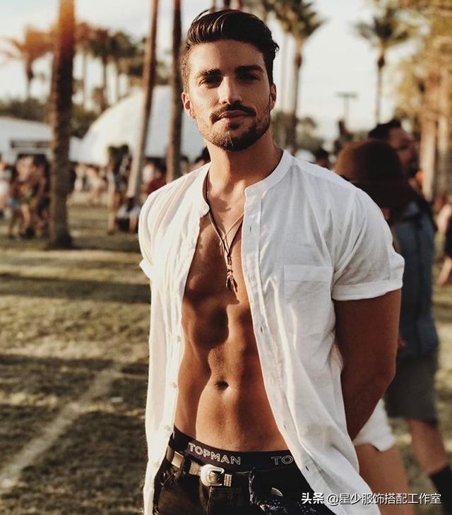 夏天男士衬衫怎么穿?3个技巧教你穿出闷骚范儿 夏天男士衬衫怎么穿?3个技巧教你穿出闷骚范儿