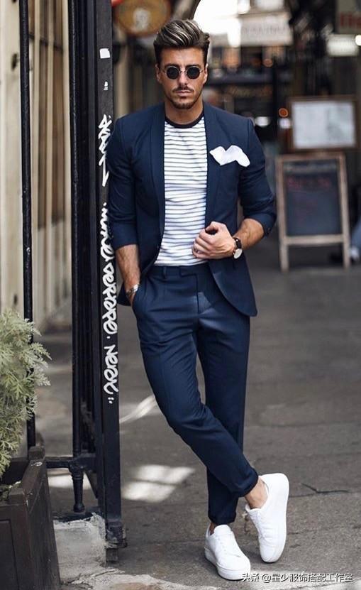 男人穿T恤,夏天无惊喜?条纹变海魂,六种搭配更显男人味 男人穿T恤,夏天无惊喜?条纹变海魂,六种搭配更显男人味
