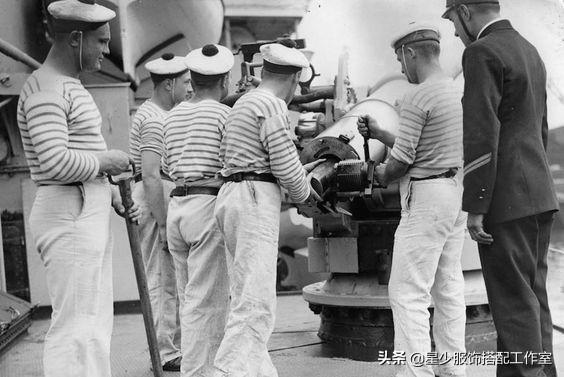 男人穿T恤,夏天无惊喜?条纹变海魂,六种搭配更显男人味 男人穿T恤,夏天无惊喜?条纹变海魂,六种搭配更显男人味