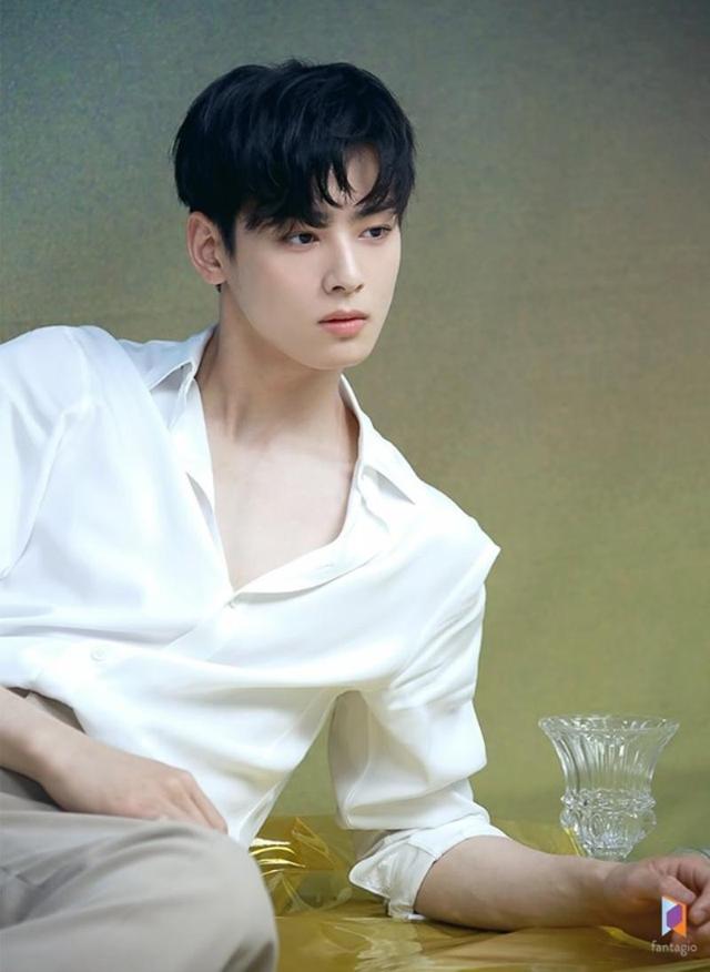 看似是「白斩鸡」的车银优肌肉又升级了:硬汉气质扑面而来 看似是「白斩鸡」的车银优肌肉又升级了:硬汉气质扑面而来