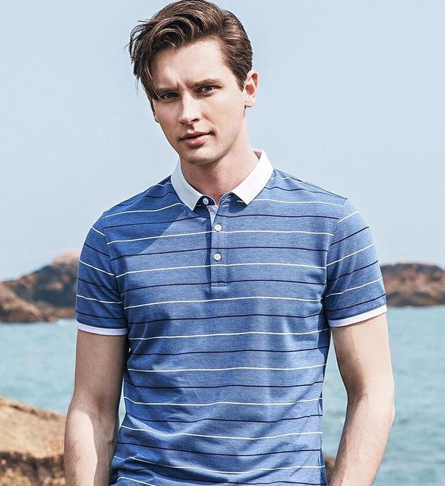 男人时尚的穿着打扮,简单休闲凸显自我 男人时尚的穿着打扮,简单休闲凸显自我