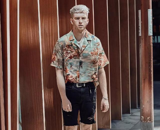 男士牛仔裤可以这样穿搭,第3种直呼太简单 男士牛仔裤可以这样穿搭,第3种直呼太简单