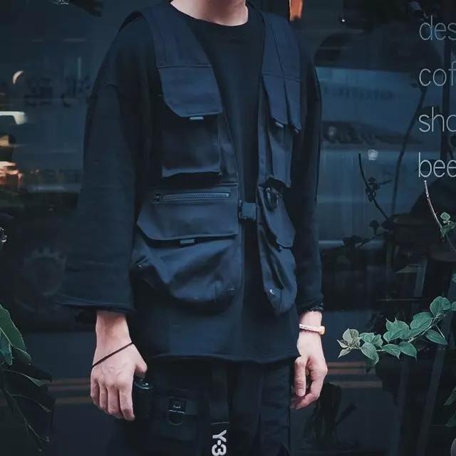 工装男孩有多潮?谁穿谁知道 工装男孩有多潮?谁穿谁知道