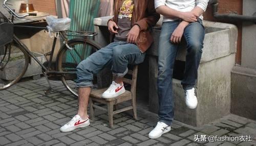 男生,一双板鞋的搭配,够帅 男生,一双板鞋的搭配,够帅