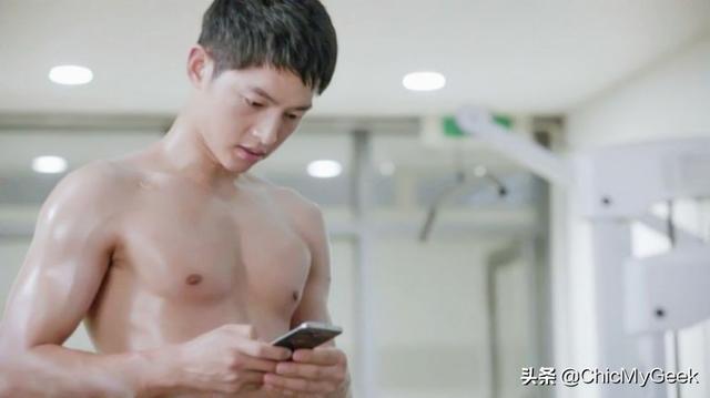 穿衣显瘦,脱衣有肉!韩国男星肌肉排行榜 穿衣显瘦,脱衣有肉!韩国男星肌肉排行榜