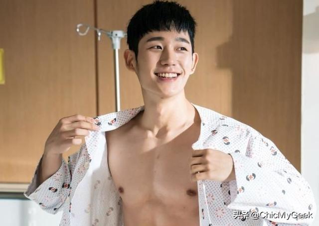 穿衣显瘦,脱衣有肉!韩国男星肌肉排行榜 穿衣显瘦,脱衣有肉!韩国男星肌肉排行榜