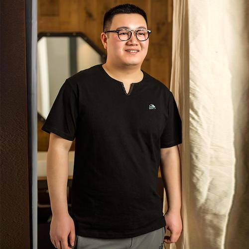 夏日胖胖男生穿搭技巧,这样穿也许会显瘦 夏日胖胖男生穿搭技巧,这样穿也许会显瘦