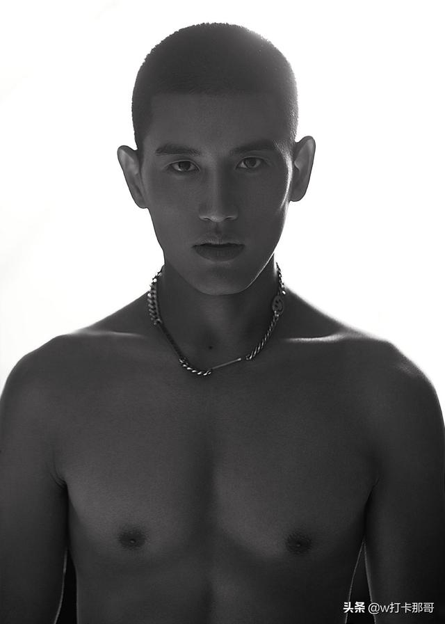 彝族男生帅哥,新晋荧屏硬汉,确实非常具有特色 彝族男生帅哥,新晋荧屏硬汉,确实非常具有特色