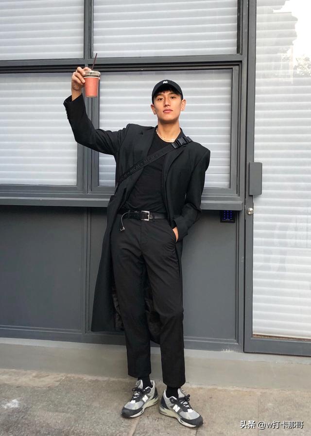 彝族男生帅哥,新晋荧屏硬汉,确实非常具有特色 彝族男生帅哥,新晋荧屏硬汉,确实非常具有特色