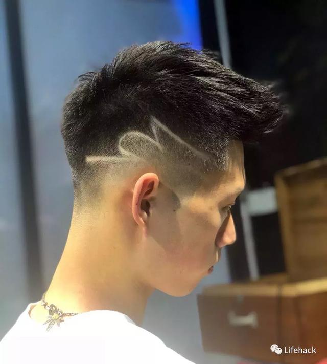 中国男人剪这样的发型,分分钟帅到没朋友 中国男人剪这样的发型,分分钟帅到没朋友