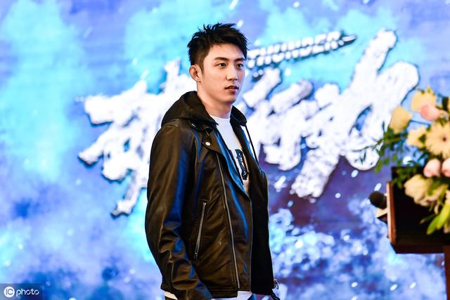 黄景瑜:从被封杀到逆袭成功,他的好运是怎么来的? 黄景瑜:从被封杀到逆袭成功,他的好运是怎么来的?