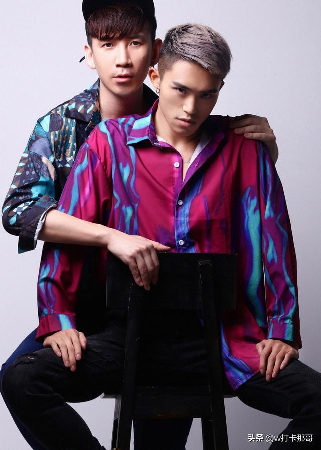 小狼狗摄影师镜头下的帅哥们,一个帅过一个,都可称天菜男神 小狼狗摄影师镜头下的帅哥们,一个帅过一个,都可称天菜男神