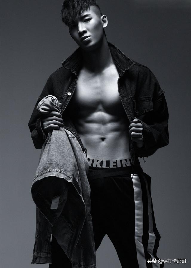 小狼狗摄影师镜头下的帅哥们,一个帅过一个,都可称天菜男神 小狼狗摄影师镜头下的帅哥们,一个帅过一个,都可称天菜男神