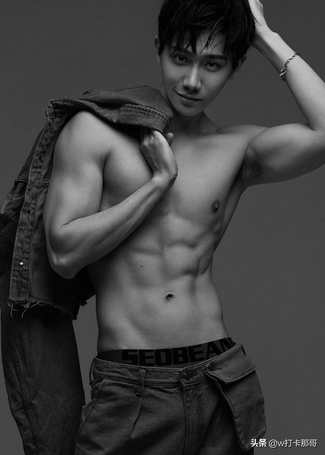 小狼狗摄影师镜头下的帅哥们,一个帅过一个,都可称天菜男神 小狼狗摄影师镜头下的帅哥们,一个帅过一个,都可称天菜男神