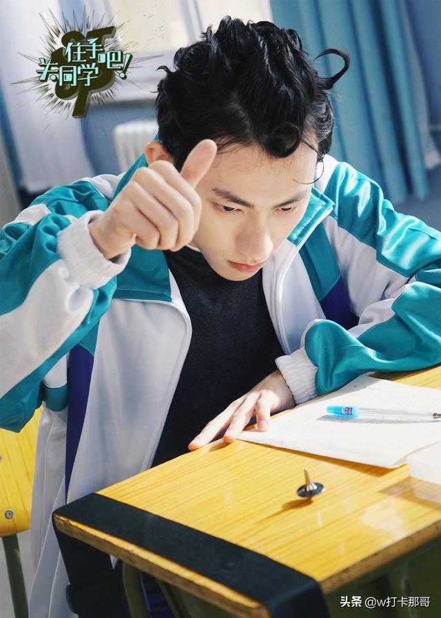 从超模到演脑洞剧还没台词,还被打趣不太聪明的亚子 从超模到演脑洞剧还没台词,还被打趣不太聪明的亚子