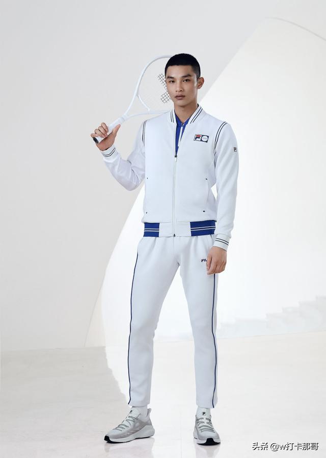 这位模特帅哥曾还是兵哥、国家二级运动员 这位模特帅哥曾还是兵哥、国家二级运动员