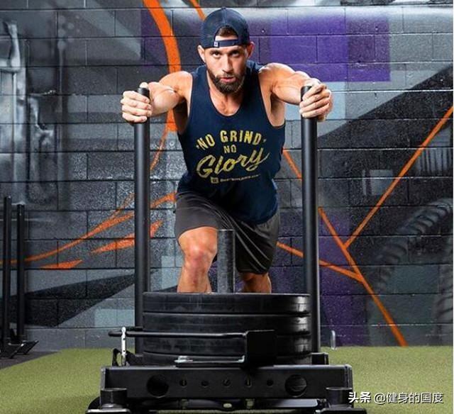 感受施瓦辛格说的皮肤被撑破的感觉,试试看吧 感受施瓦辛格说的皮肤被撑破的感觉,试试看吧