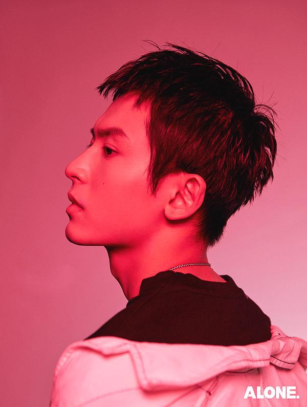 张哲瀚写真大片曝光 帅气有型尽显成熟魅力 张哲瀚写真大片曝光 帅气有型尽显成熟魅力