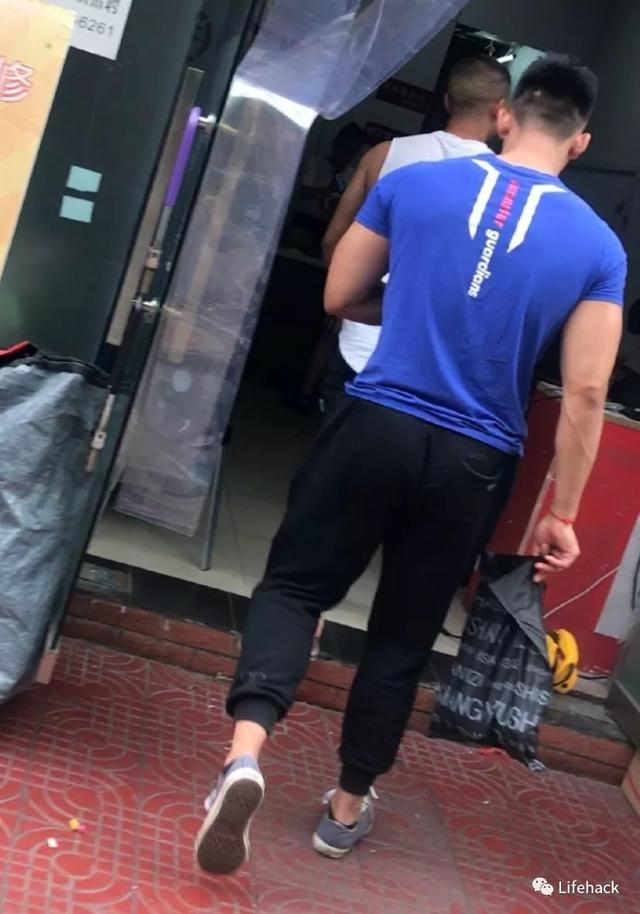 成都体院的男生,身材好到令人发指 成都体院的男生,身材好到令人发指