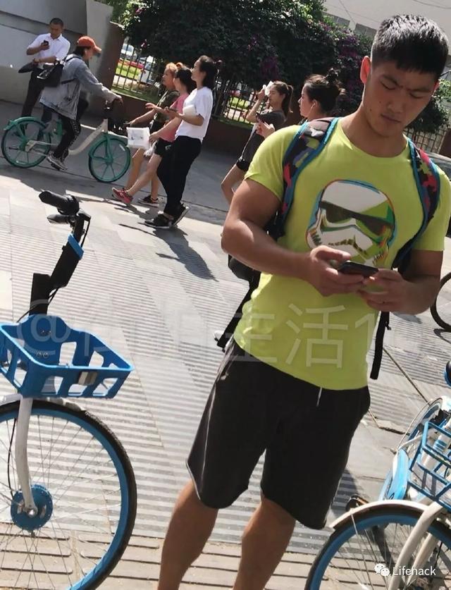 成都体院的男生,身材好到令人发指 成都体院的男生,身材好到令人发指