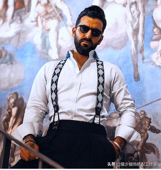 真正有品位的男人:穿衣简约,但不简单 真正有品位的男人:穿衣简约,但不简单