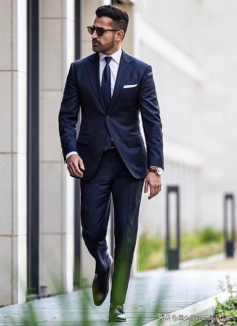 男人拥有大肚腩,穿了西装超难看?其实显瘦超简单 男人拥有大肚腩,穿了西装超难看?其实显瘦超简单