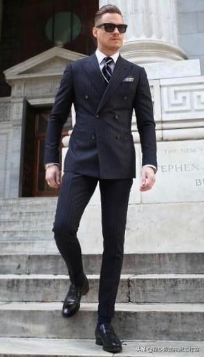 男人拥有大肚腩,穿了西装超难看?其实显瘦超简单 男人拥有大肚腩,穿了西装超难看?其实显瘦超简单