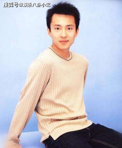 曾是央视最帅主持人,后因同性绯闻辞职,今50岁身家过亿成霸道总裁 曾是央视最帅主持人,后因同性绯闻辞职,今50岁身家过亿成霸道总裁