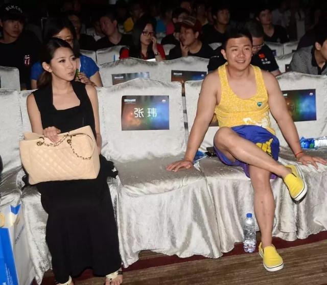 陈一冰发身材照,网友:不是说他身材走样发福了吗? 陈一冰发身材照,网友:不是说他身材走样发福了吗?