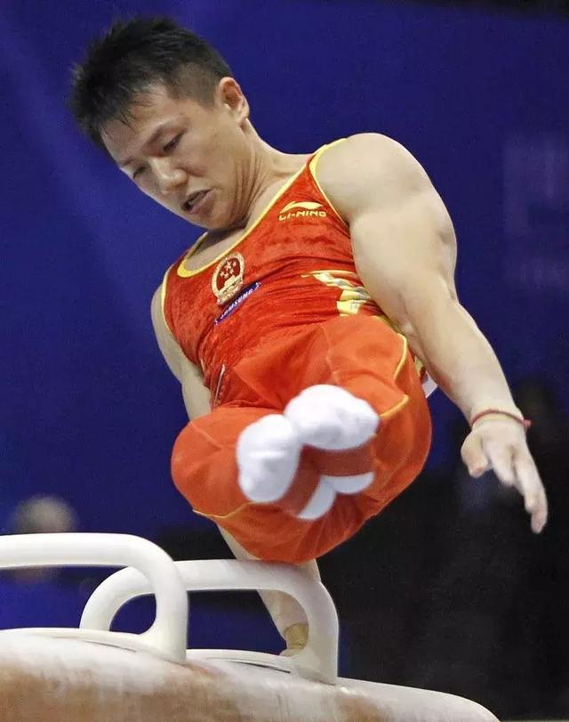 陈一冰发身材照,网友:不是说他身材走样发福了吗? 陈一冰发身材照,网友:不是说他身材走样发福了吗?