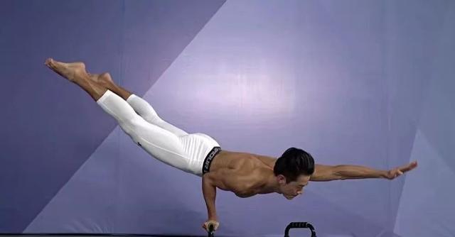 曾经红极一时的亚洲先生朱晓辉,如今身材怎么样了? 曾经红极一时的亚洲先生朱晓辉,如今身材怎么样了?