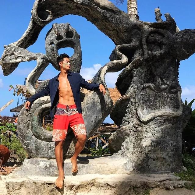 曾经红极一时的亚洲先生朱晓辉,如今身材怎么样了? 曾经红极一时的亚洲先生朱晓辉,如今身材怎么样了?