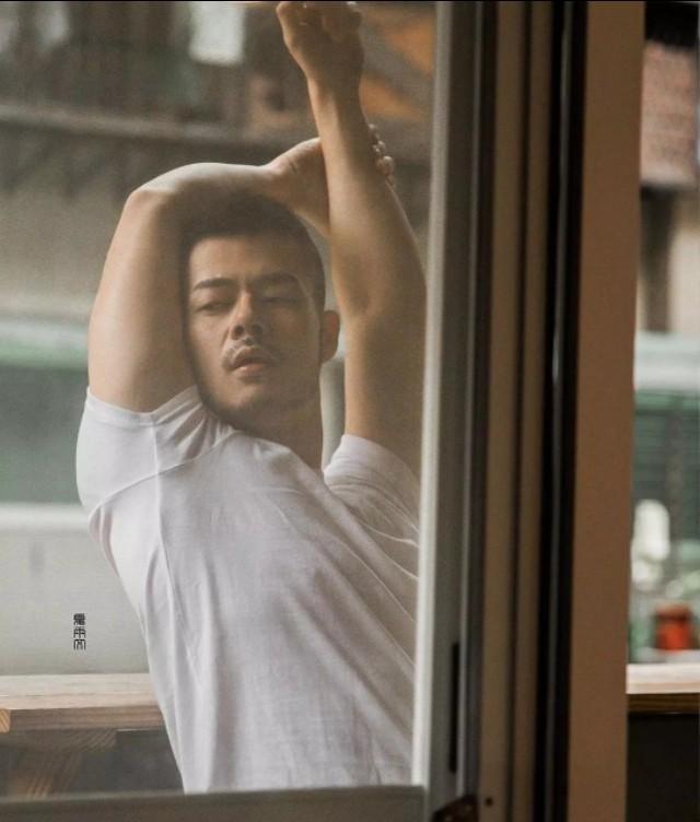 台湾电眼男模萧郁轩写真 台湾电眼男模萧郁轩写真