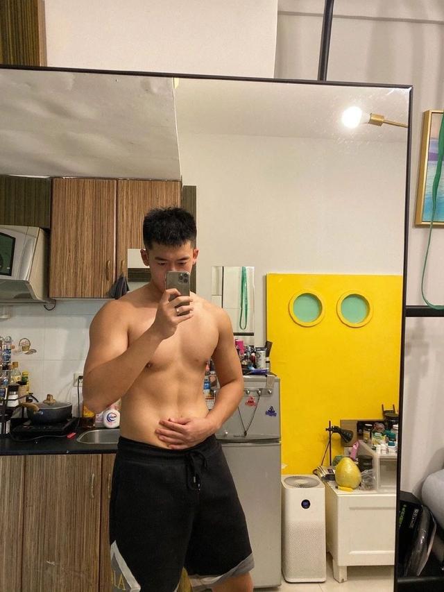 192CM的帅气篮球体育生,转做时尚博主 192CM的帅气篮球体育生,转做时尚博主