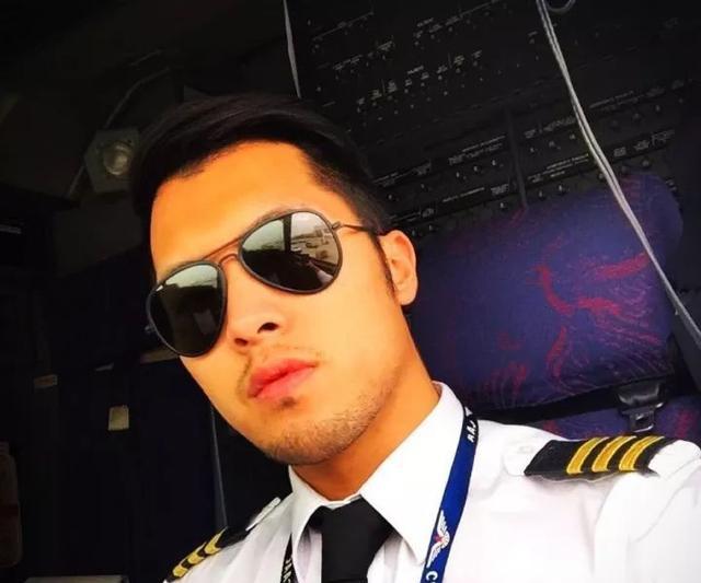 185CM飞行员男人味十足,是你想要这样的男友吧 185CM飞行员男人味十足,是你想要这样的男友吧