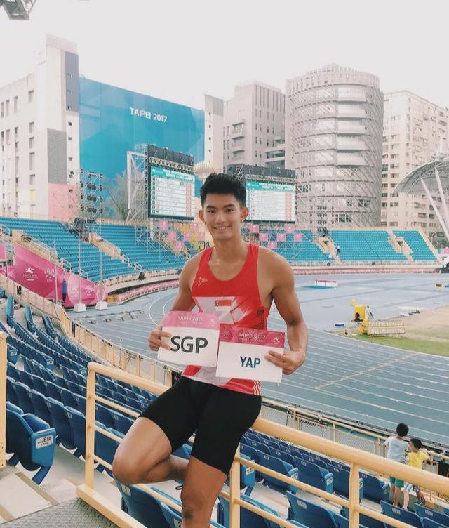 90后田径运动男生去演网剧,大长腿肌肉身材受导演青睐 90后田径运动男生去演网剧,大长腿肌肉身材受导演青睐