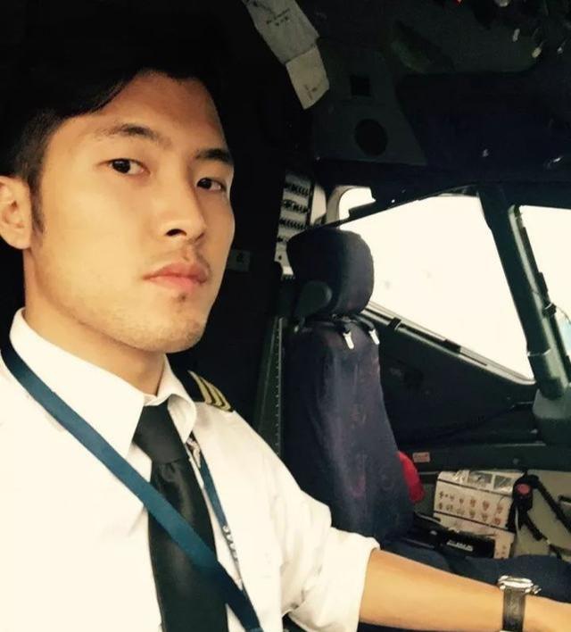 185CM飞行员男人味十足,是你想要这样的男友吧 185CM飞行员男人味十足,是你想要这样的男友吧