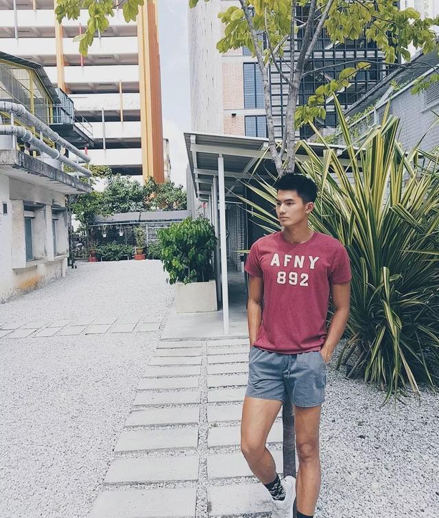 90后田径运动男生去演网剧,大长腿肌肉身材受导演青睐 90后田径运动男生去演网剧,大长腿肌肉身材受导演青睐