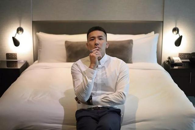 男模刘雨凯这身材也太性感太诱惑了吧 男模刘雨凯这身材也太性感太诱惑了吧