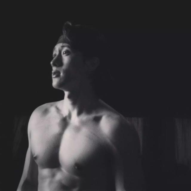 189CM体育生转战娱乐圈,实力强大被导演万里挑一 189CM体育生转战娱乐圈,实力强大被导演万里挑一